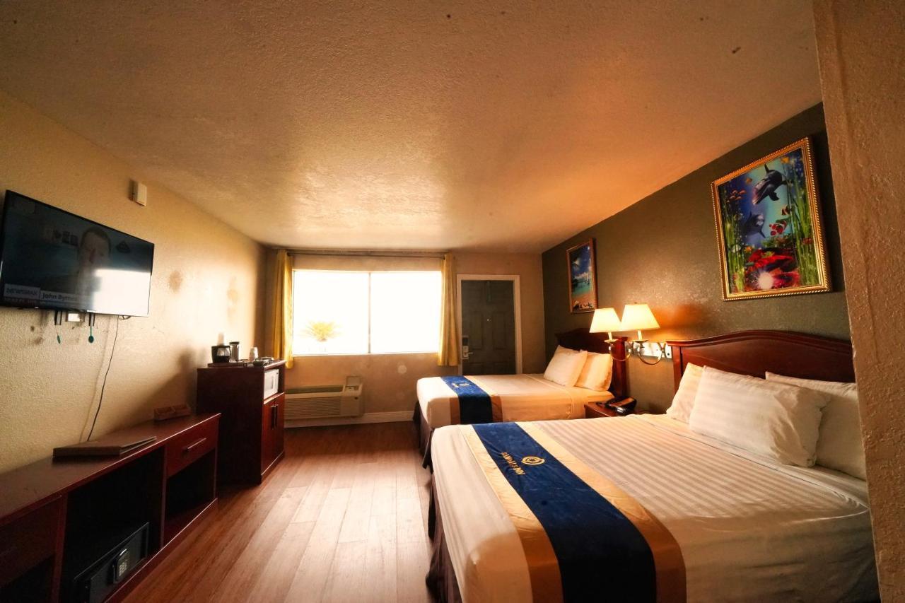 Sandals Inn Daytona Beach Exterior foto